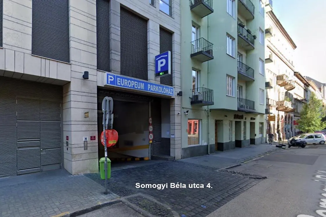 Hi!5 Spacious Apartment Budapest Palotanegyed