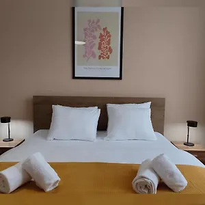 Apart Otel Corvin Center, Budapeşte